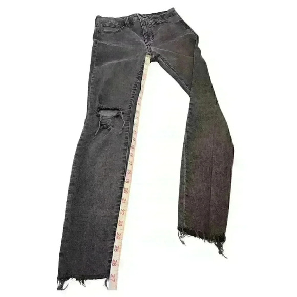 Women's Madewell 9" High Rise Skinny Distressed Jeans - Picture 5 of 8